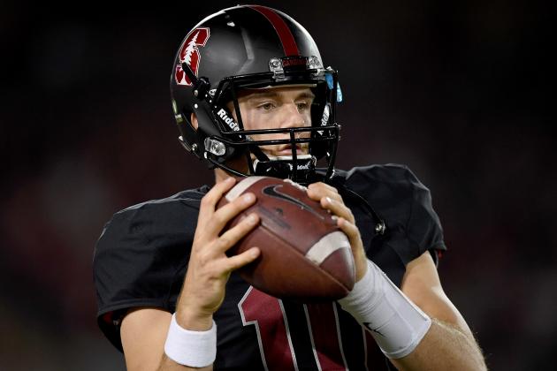 PALO ALTO, CA - OCTOBER 08:  Keller Chryst #10 of the Stanford Cardinal warms up on the sidelines during a timeout against the Washington State Cougars in the first half of their NCAA football game at Stanford Stadium on October 8, 2016 in Palo Alto, California.  (Photo by Thearon W. Henderson/Getty Images)