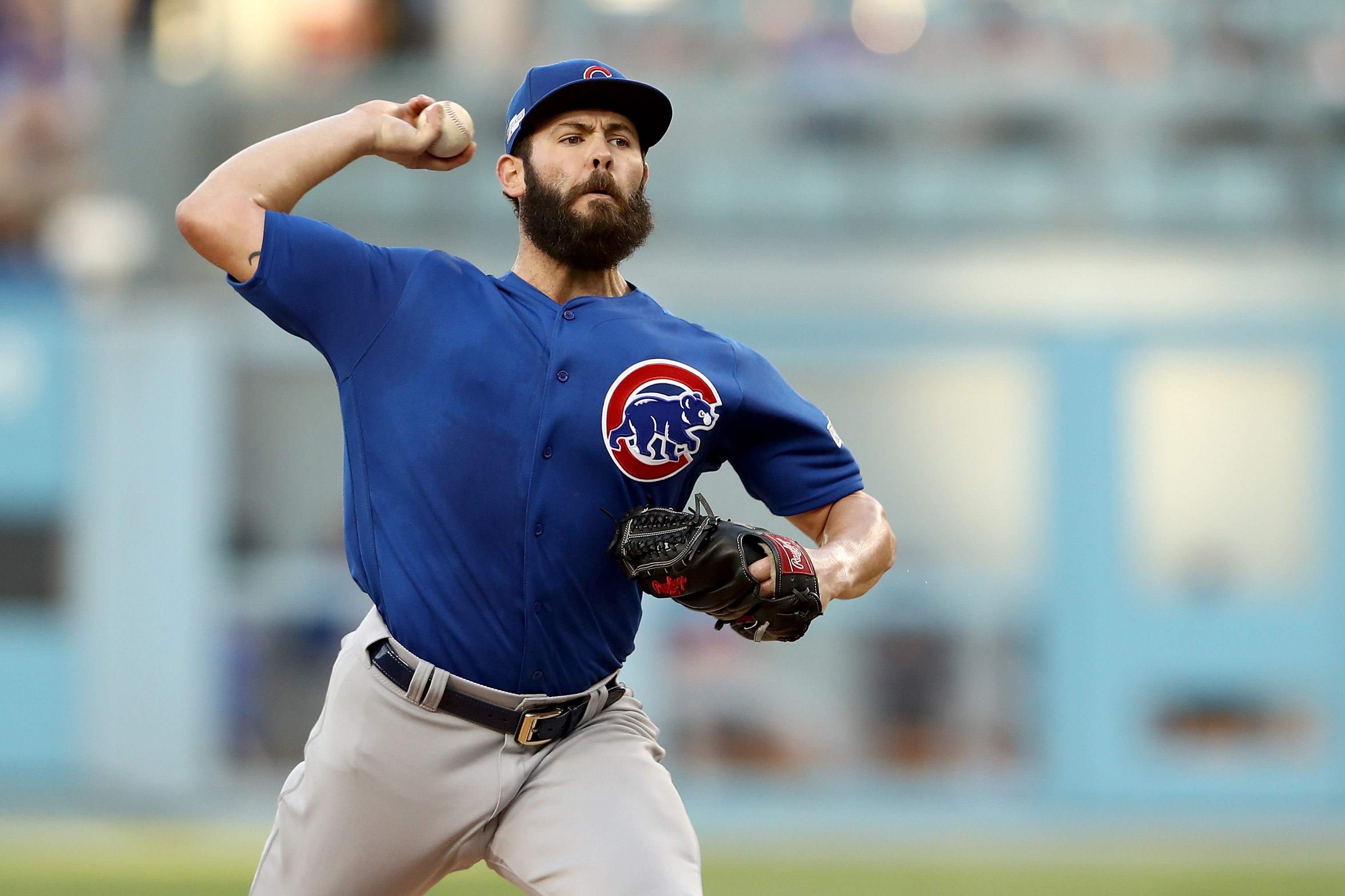 Arrieta deals, Cubs awaken, top Indians to even Series at 1