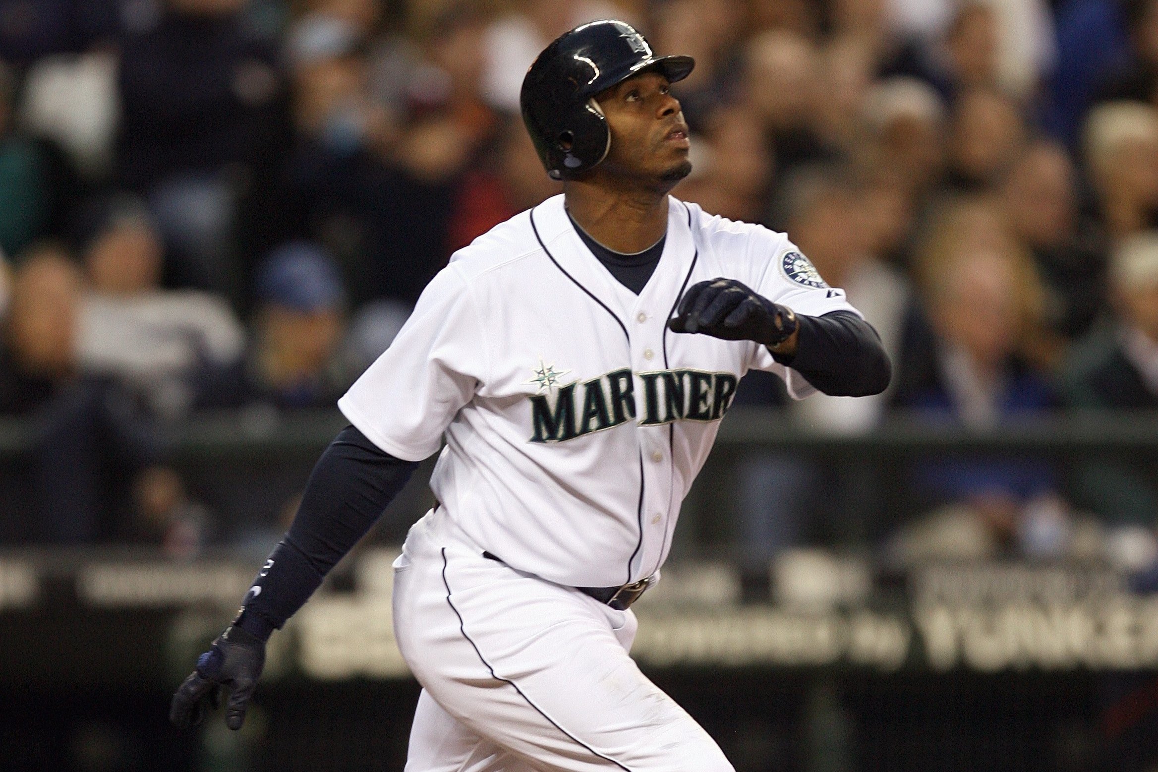 On This Date: Mariners Retire Ken Griffey Jr.'s Number 24, by Mariners PR