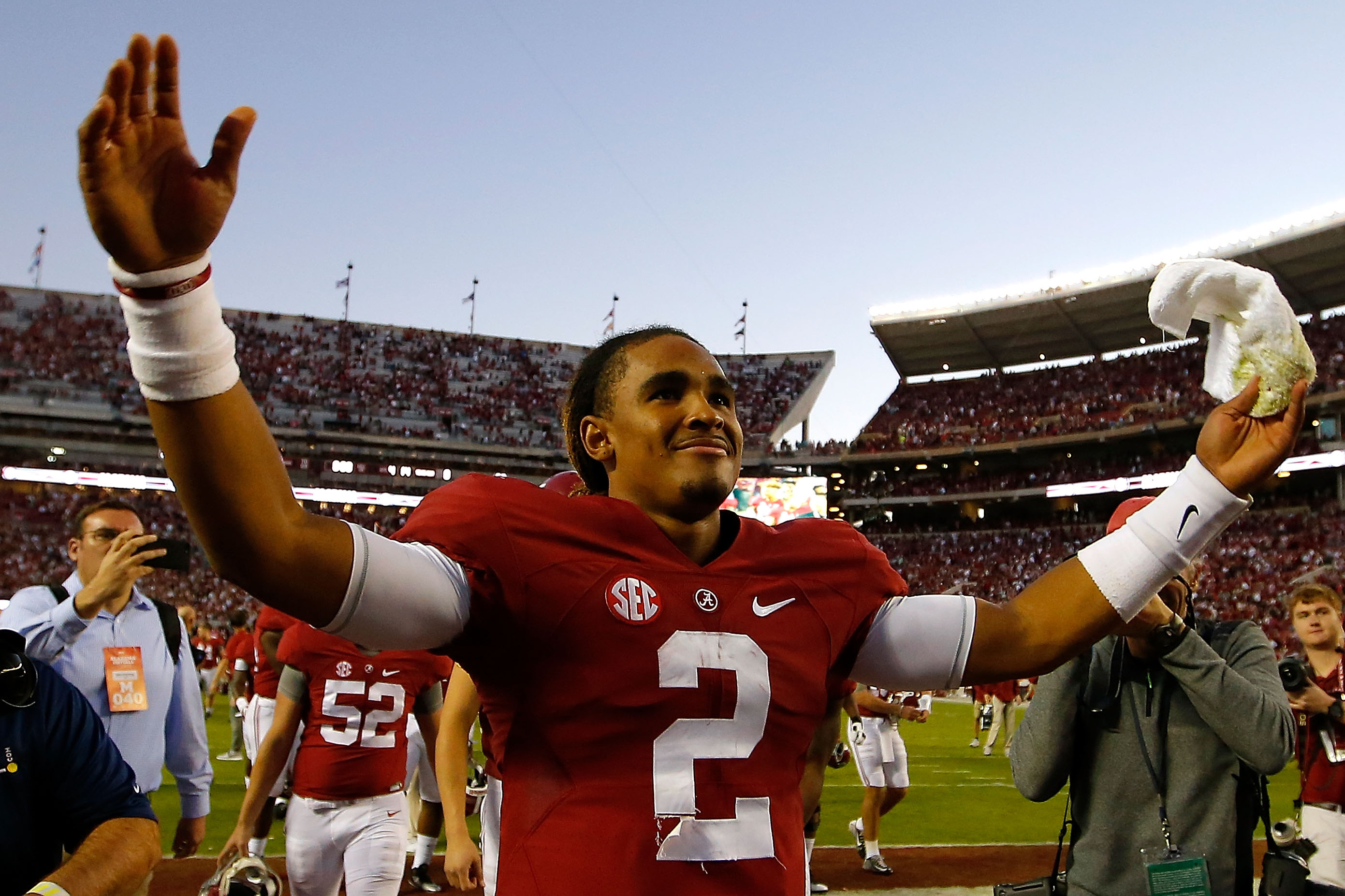 Jalen Hurts scores in Super Bowl, first Alabama player to do it