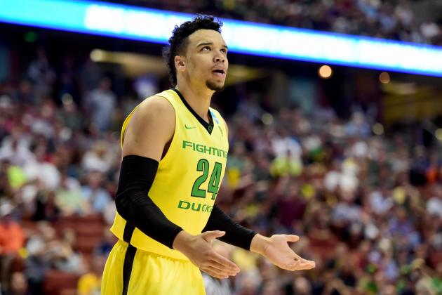 ANAHEIM, CA - MARCH 26:  Dillon Brooks #24 of the Oregon Ducks reacts in the first half while taking on the Oklahoma Sooners in the NCAA Men's Basketball Tournament West Regional Final at Honda Center on March 26, 2016 in Anaheim, California.  (Photo by Harry How/Getty Images)