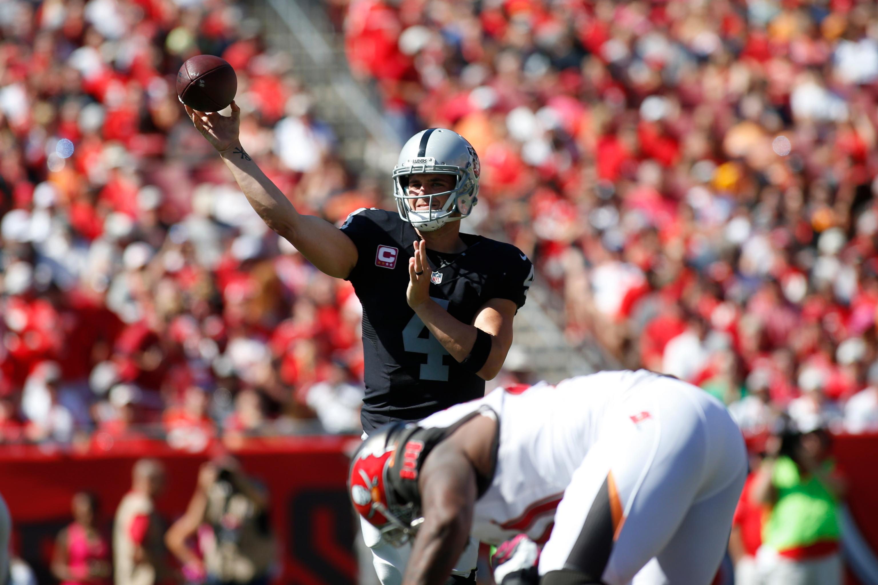 Which players have played for Raiders and Buccaneers? NFL