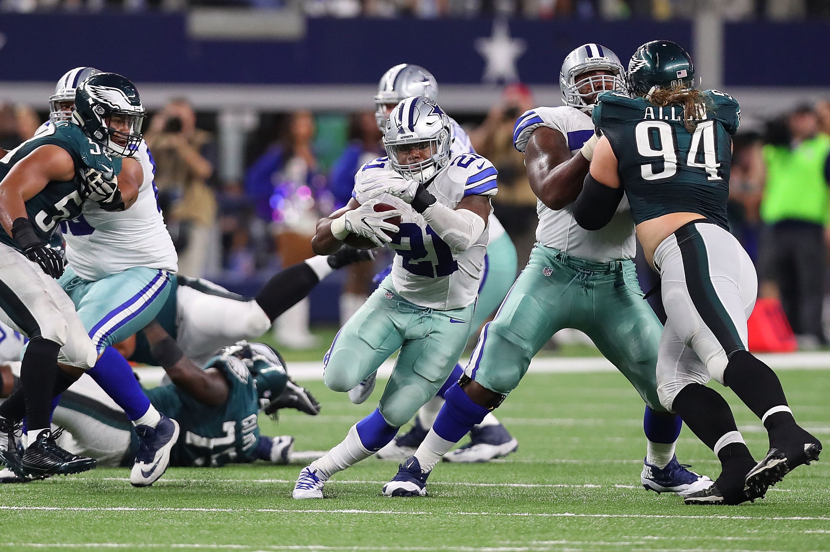 Will Ezekiel Elliott surpass DeMarco Murray on the Cowboys all