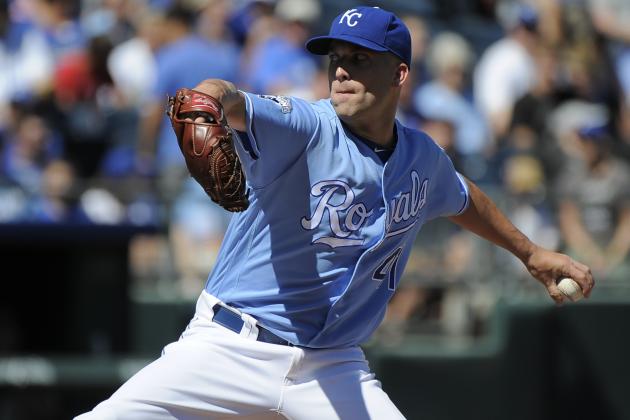 KANSAS CITY, MO - SEPTEMBER 18: Danny Duffy #41 of the Kansas City Royals throws in the first inning against the Chicago White Sox at Kauffman Stadium on September 18, 2016 in Kansas City, Missouri. (Photo by Ed Zurga/Getty Images)