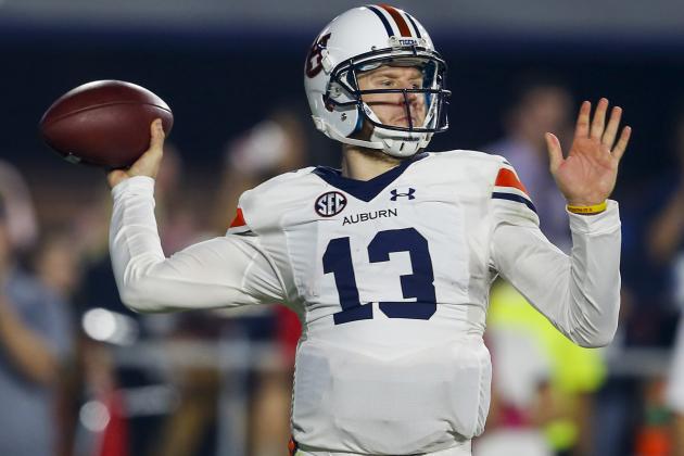 OXFORD, MS - OCTOBER 29:  Quarterback Sean White #13 of the Auburn Tigers throws a pass during the second half of an NCAA college football game against the Mississippi Rebels on October 29, 2016 in Oxford, Mississippi. (Photo by Butch Dill/Getty Images)