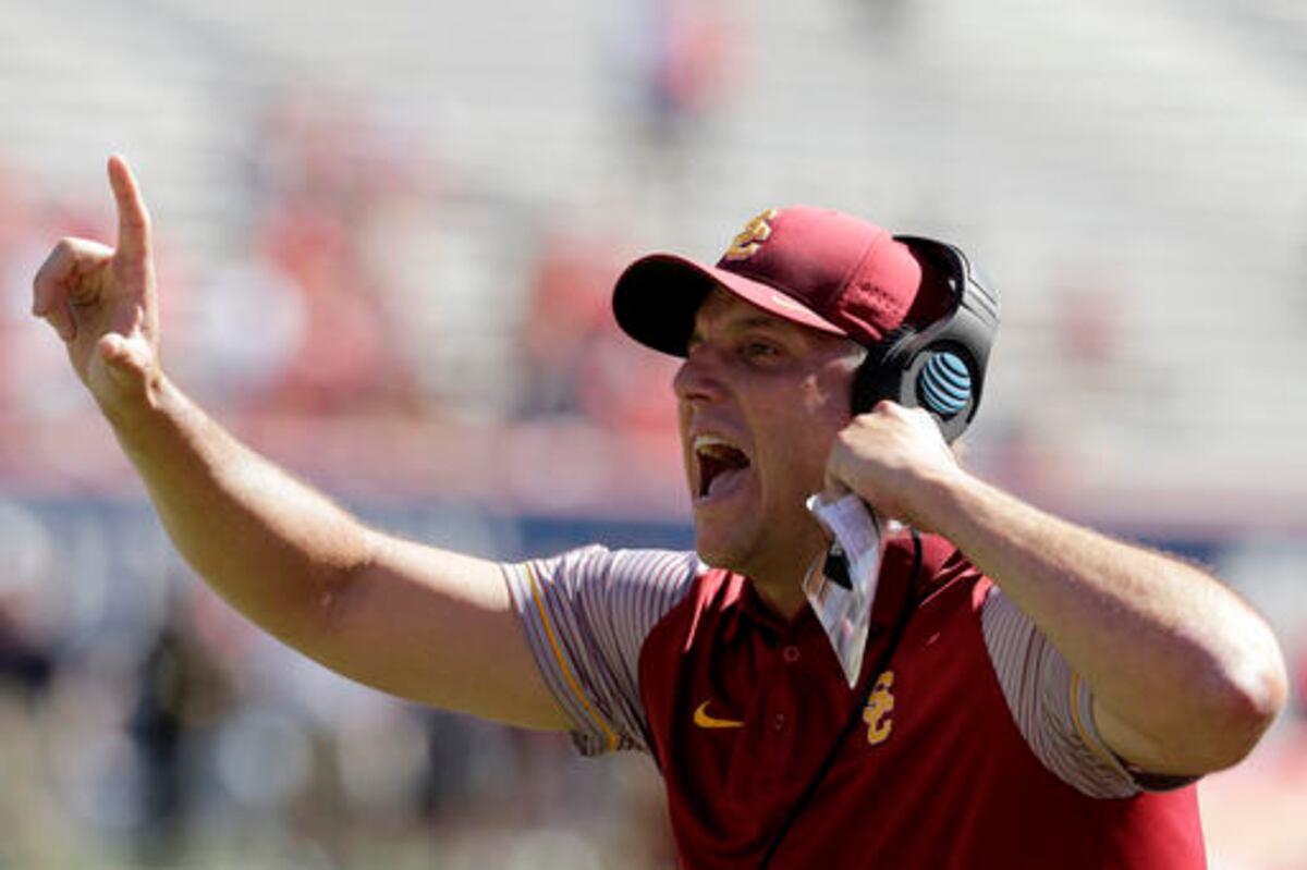 Oregon Ducks vs USC Trojans: What Really Happened in the Big Ten’s Newest Feud