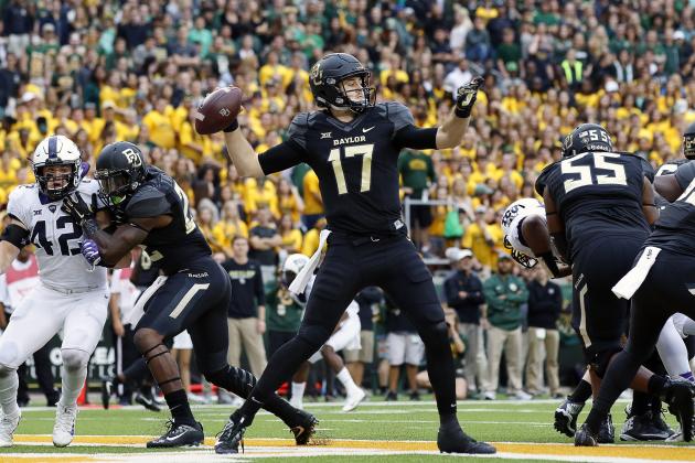 Nov 5, 2016; Waco, TX, USA; Baylor Bears quarterback Seth Russell (17) passes against the TCU Horned Frogs during the first quarter at McLane Stadium. Mandatory Credit: Ray Carlin-USA TODAY Sports