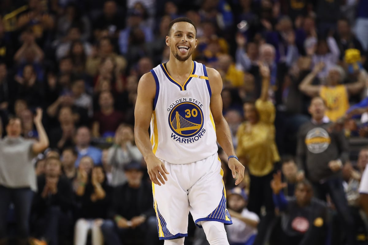 Steph Curry's 13 Made Threes Are the Most Ever in a Single Game in NBA