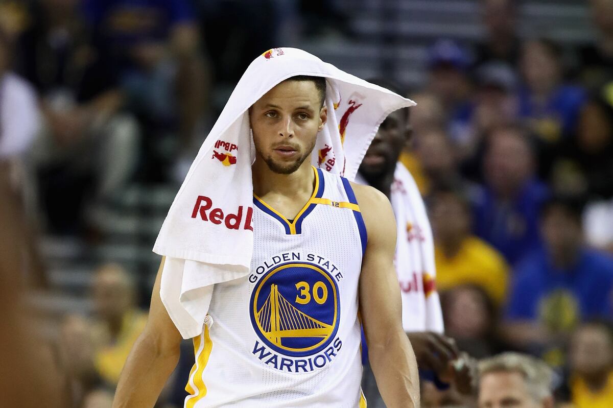 Curry Sets NBA Record For Most 3 Point Shots Made In Game News