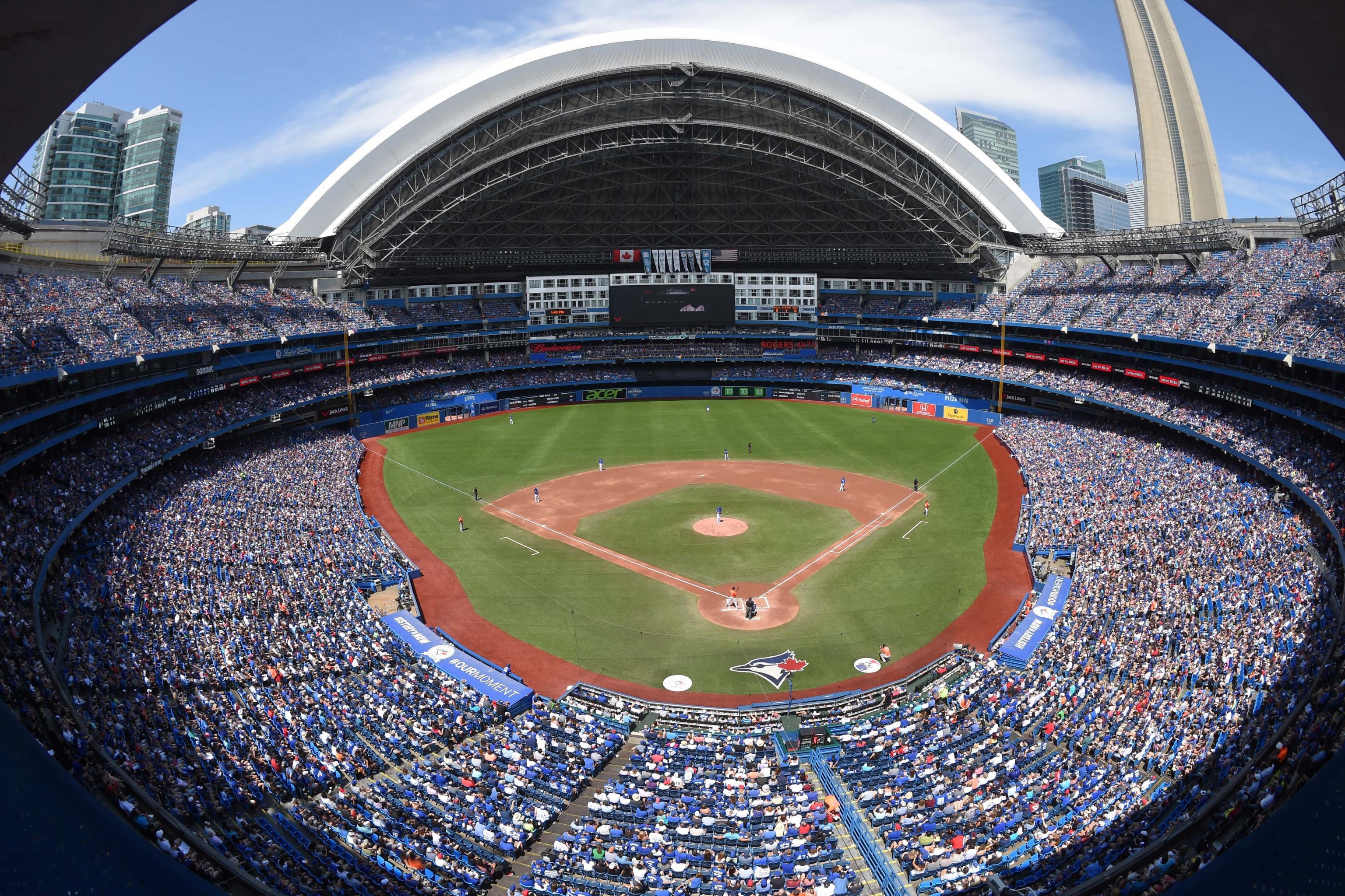 Blue Jays: When does Lourdes Gurriel Jr. return to the Rogers Centre?