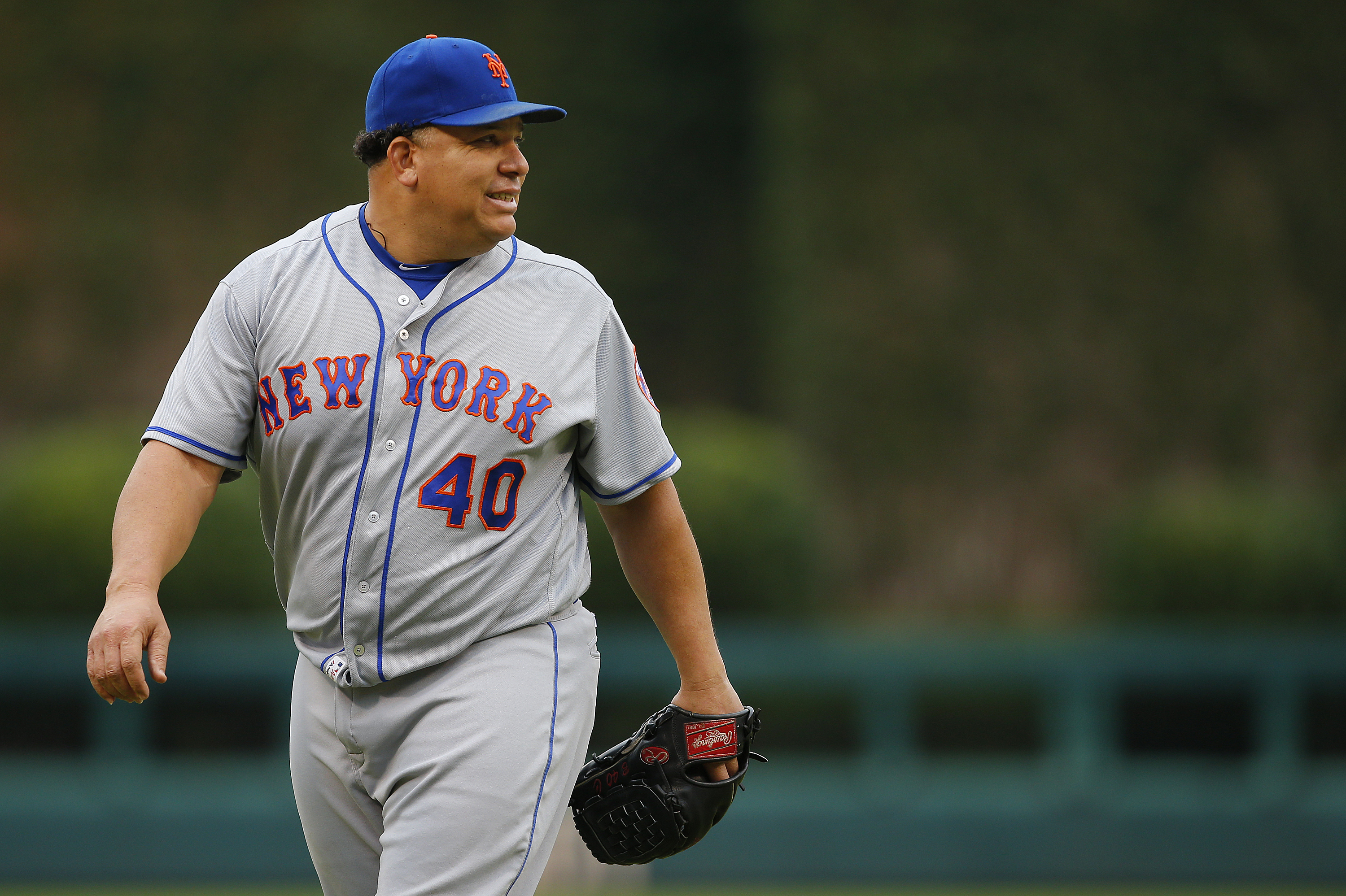 Braves to sign 43-year old Bartolo Colon