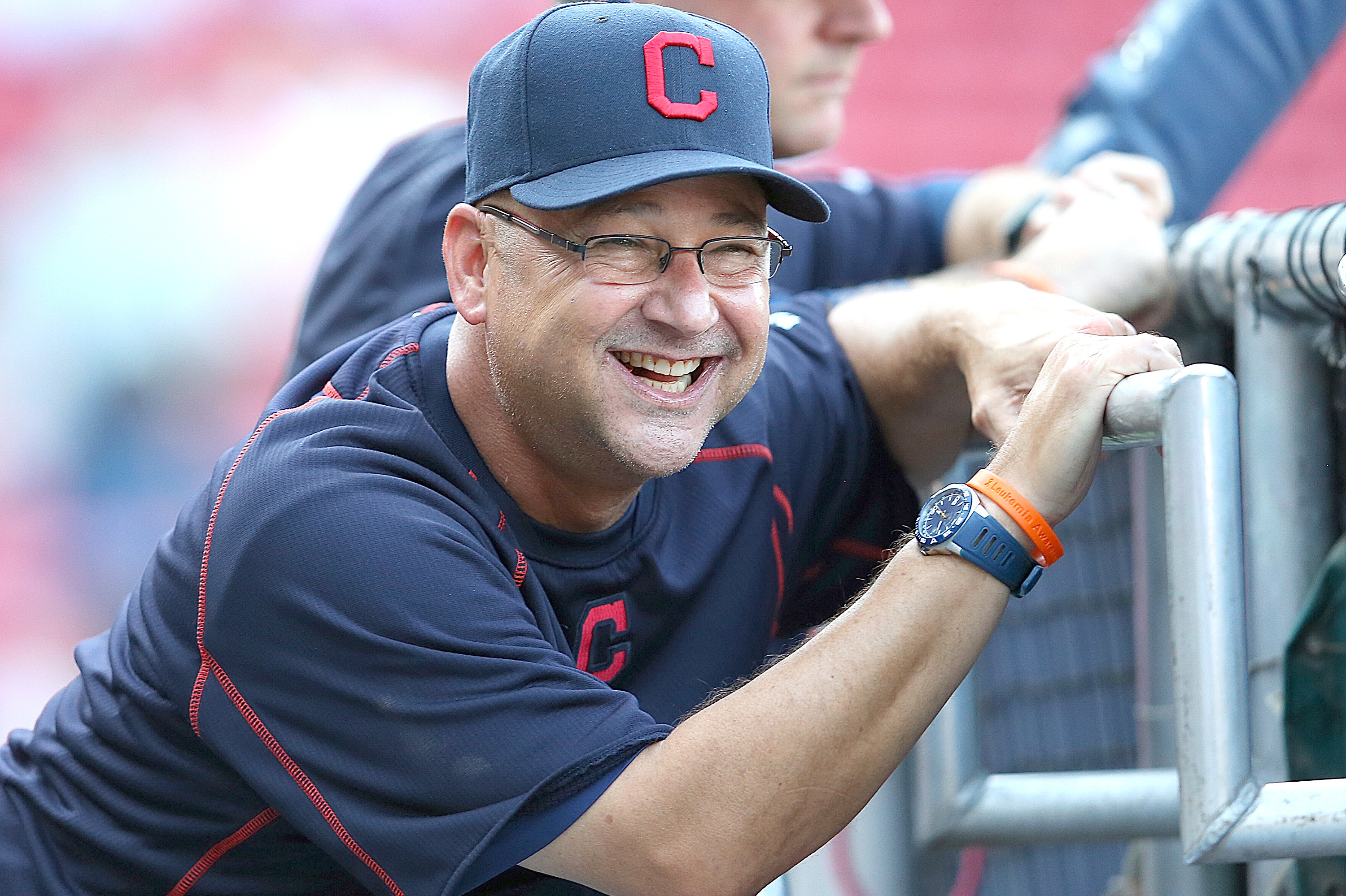 Buck Showalter, Terry Francona take home Managers of the Year