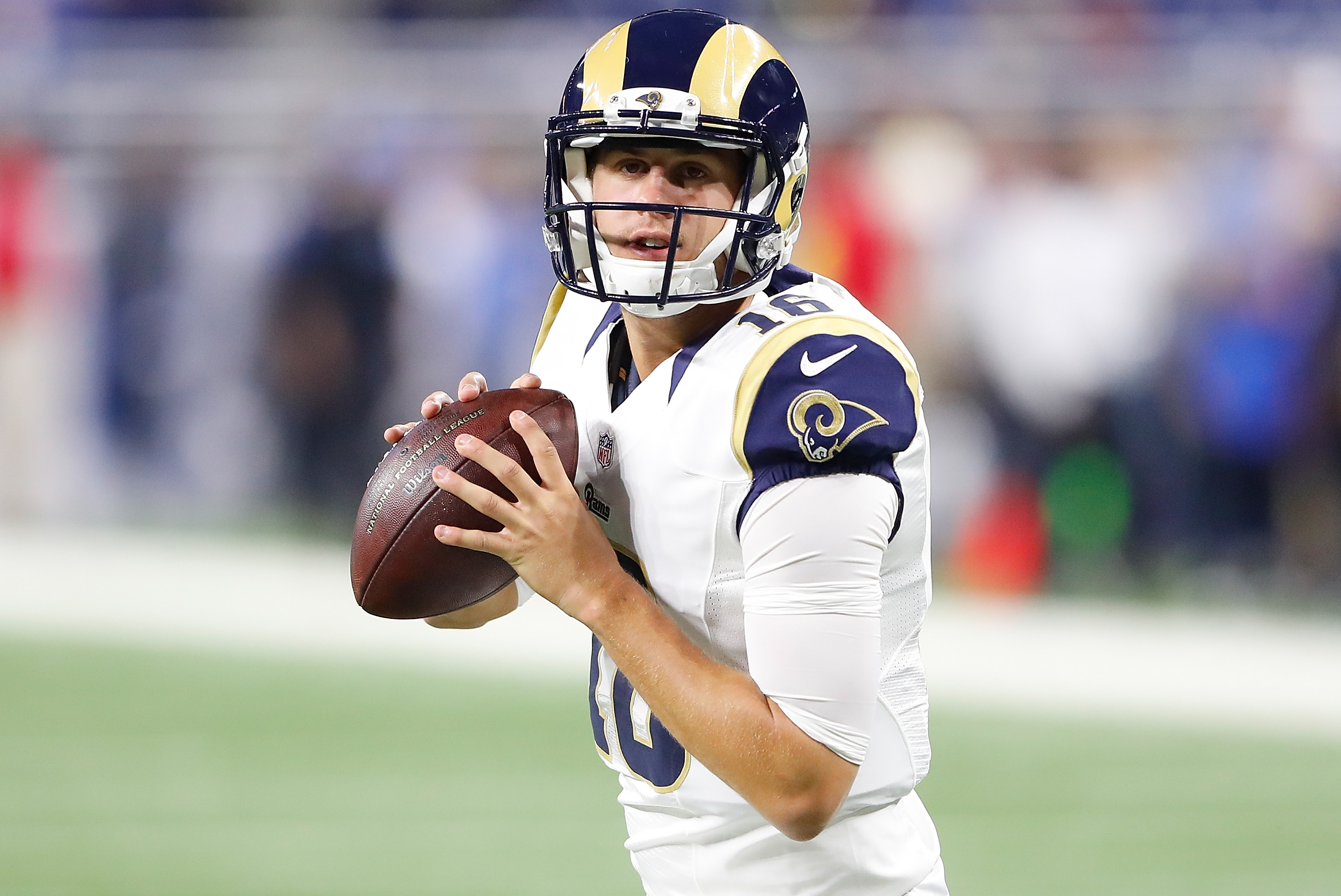 Jared Goff gets knocked out in Rams' loss to Seahawks, 24-3 - Chicago  Tribune