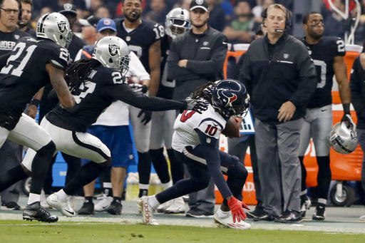 Raiders beat Texans 27-20 in Mexico City