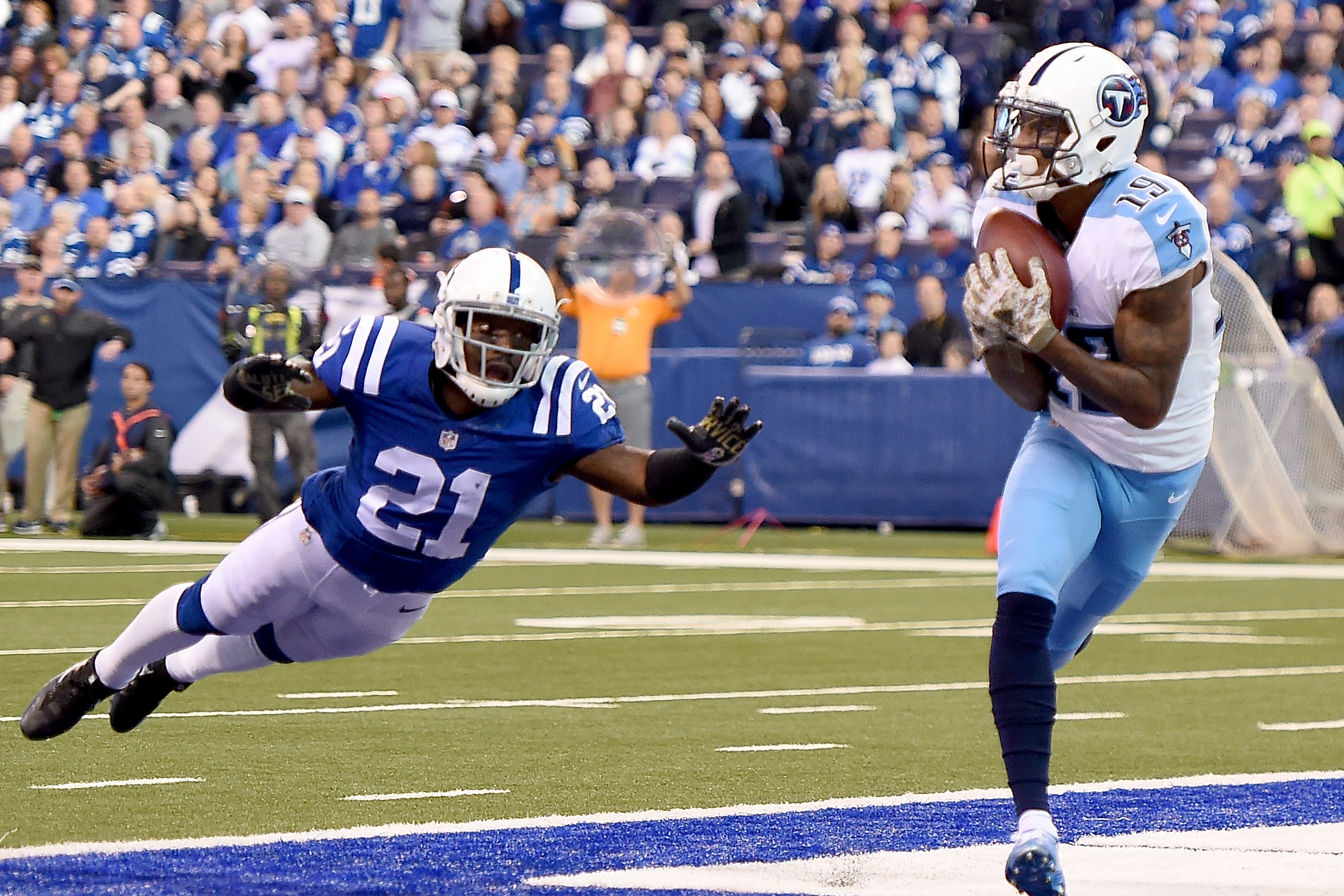 Week 12 Waiver-Wire Pickups: Available Sleepers in Most Yahoo