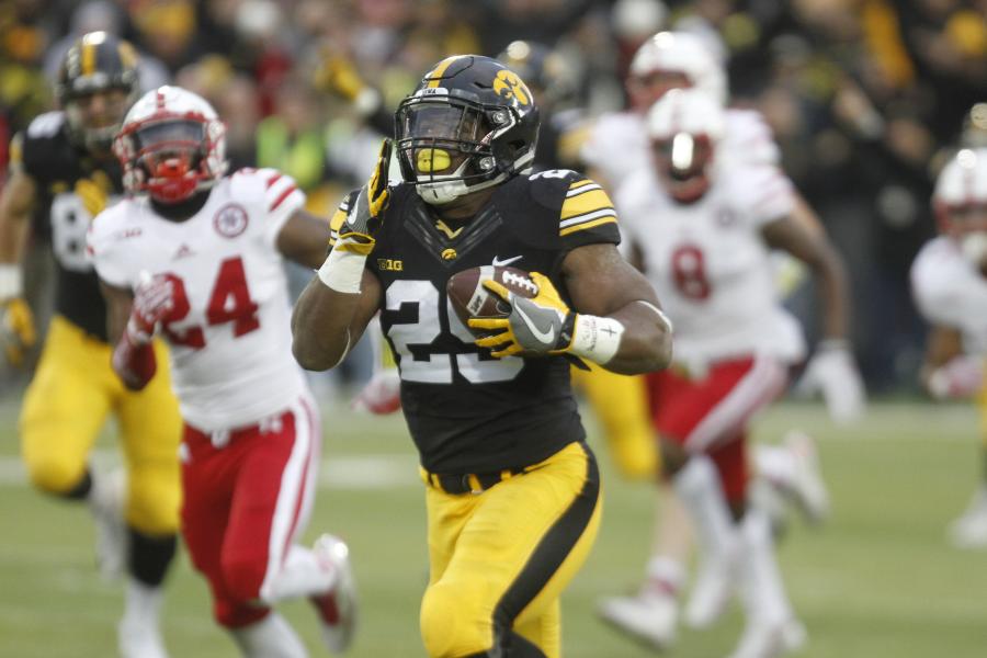 Nebraska Vs Iowa Score And Twitter Reaction For 2016 Heroes Trophy Bleacher Report Latest News Videos And Highlights
