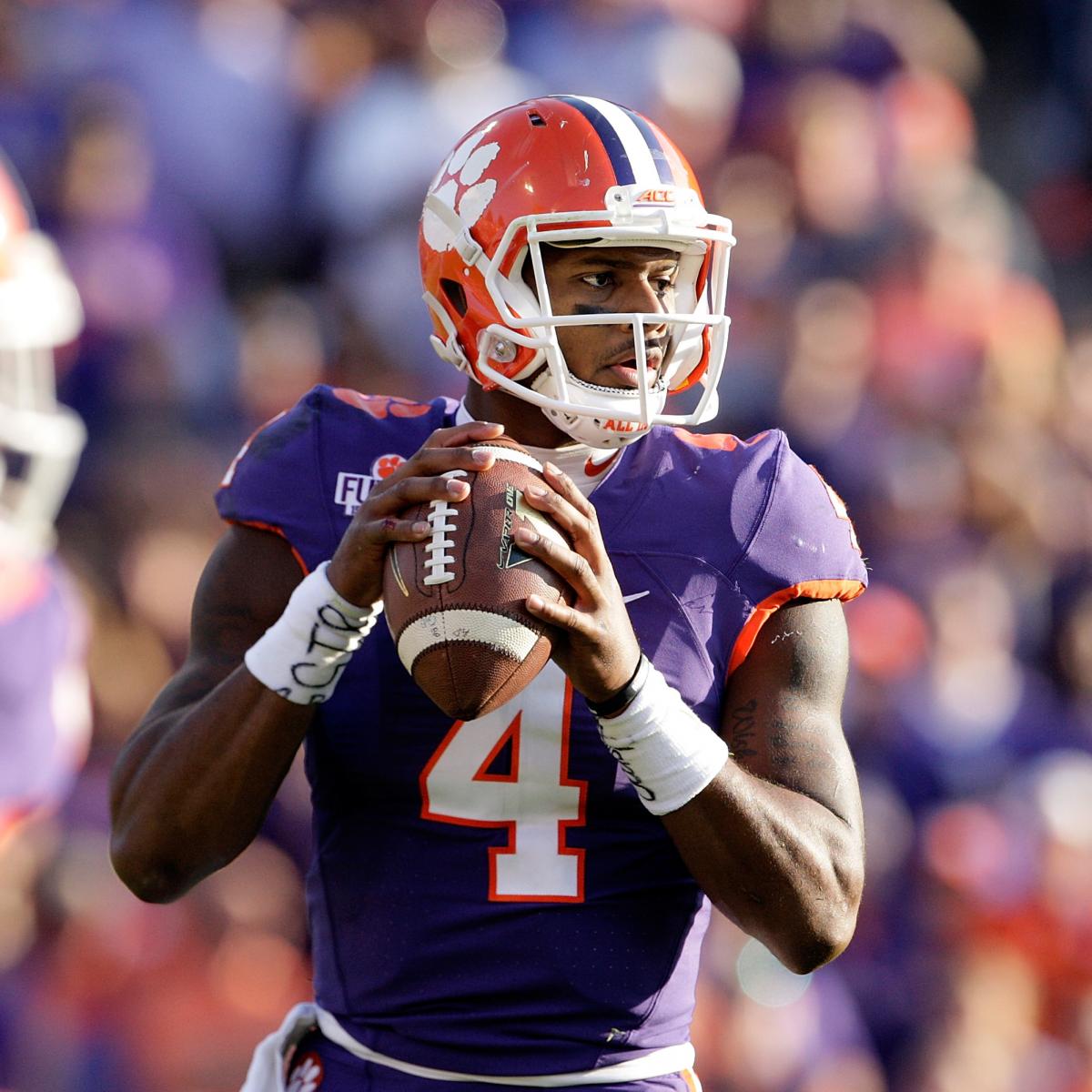 Deshaun Watson Declares for 2017 NFL Draft: Latest ...