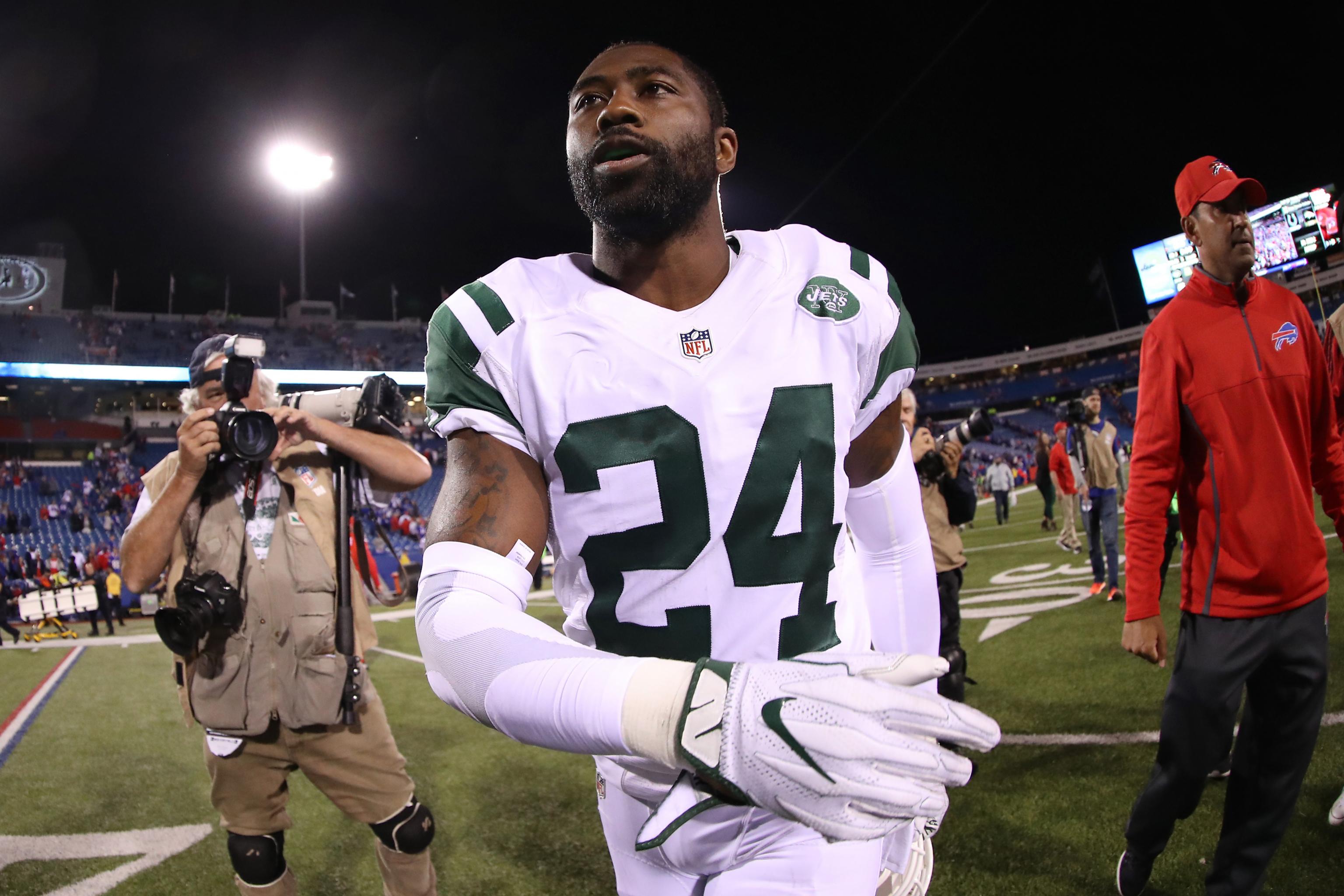 New York Jets' Darrelle Revis doesn't want to play football