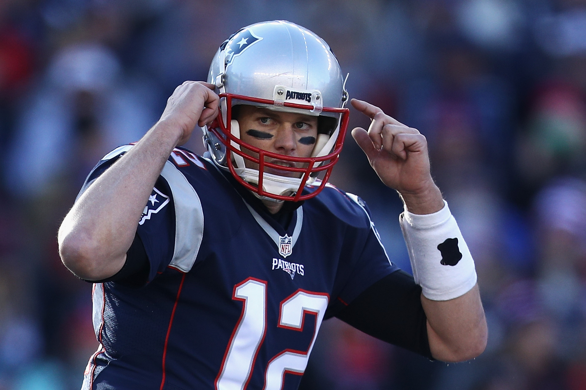 Patriots clinch AFC East title