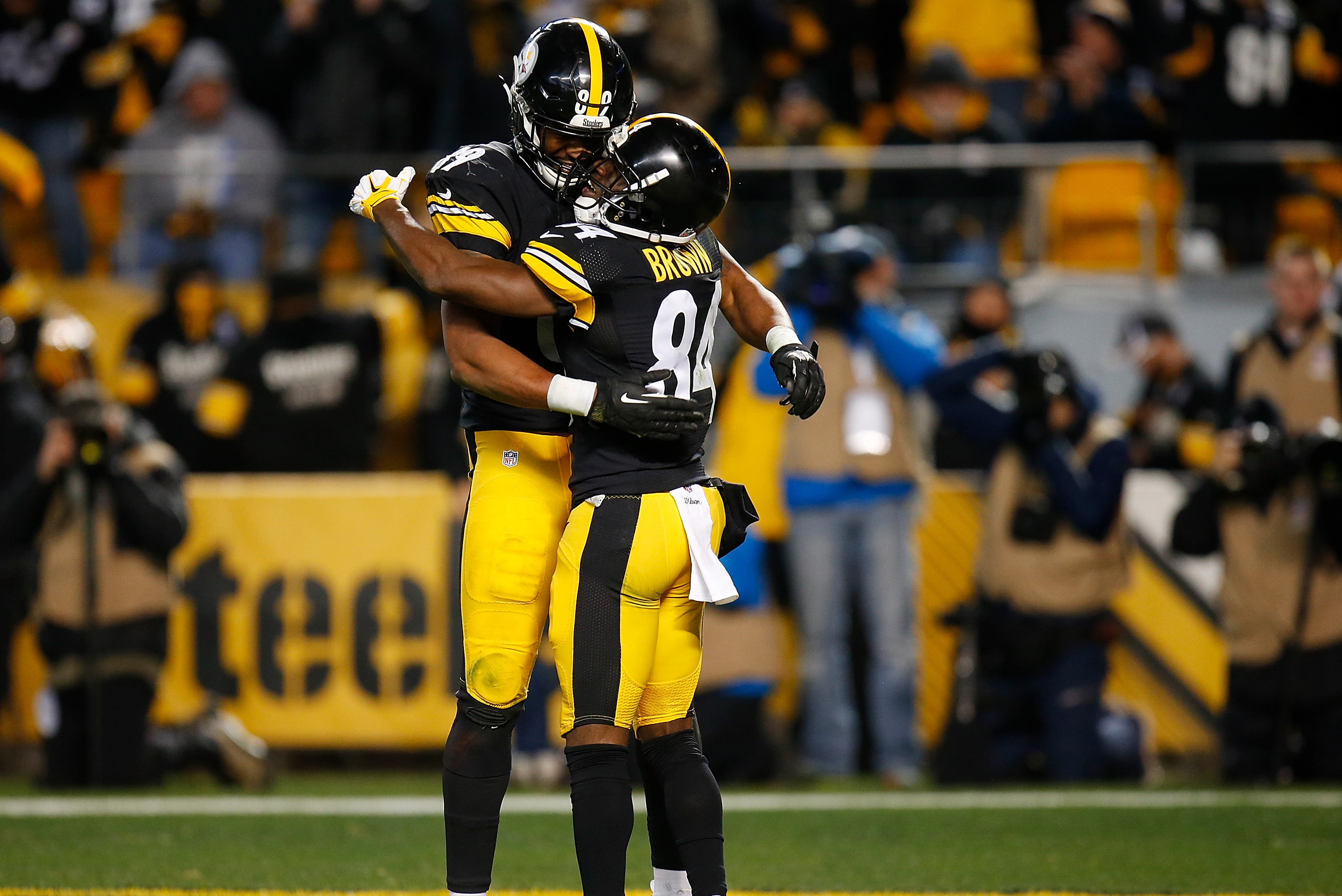 Bleacher Report: Improved Offense Will Make Steelers 'Dangerous