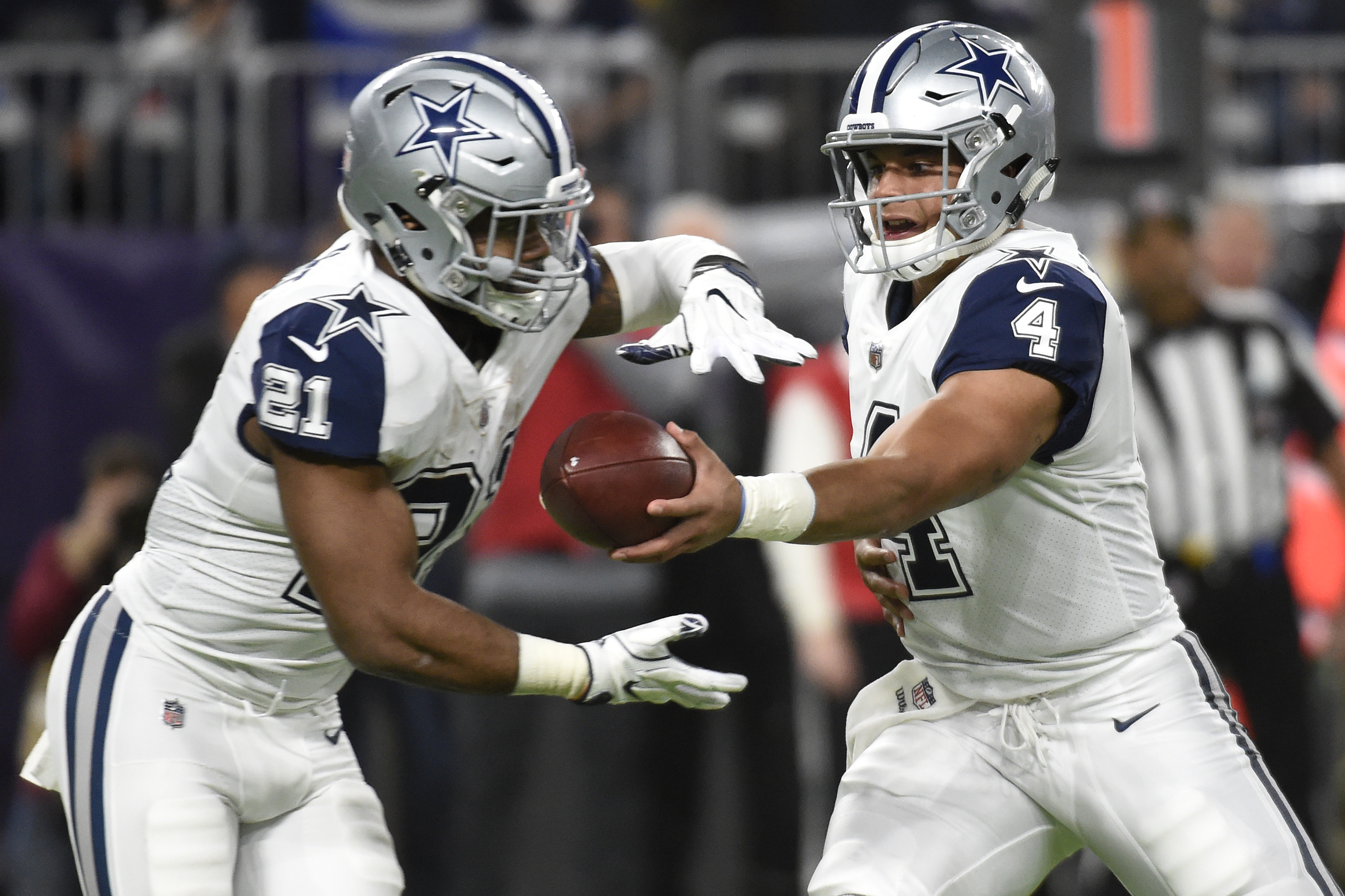 Ezekiel Elliott, Dak Prescott lead NFL Pro Bowl voting 