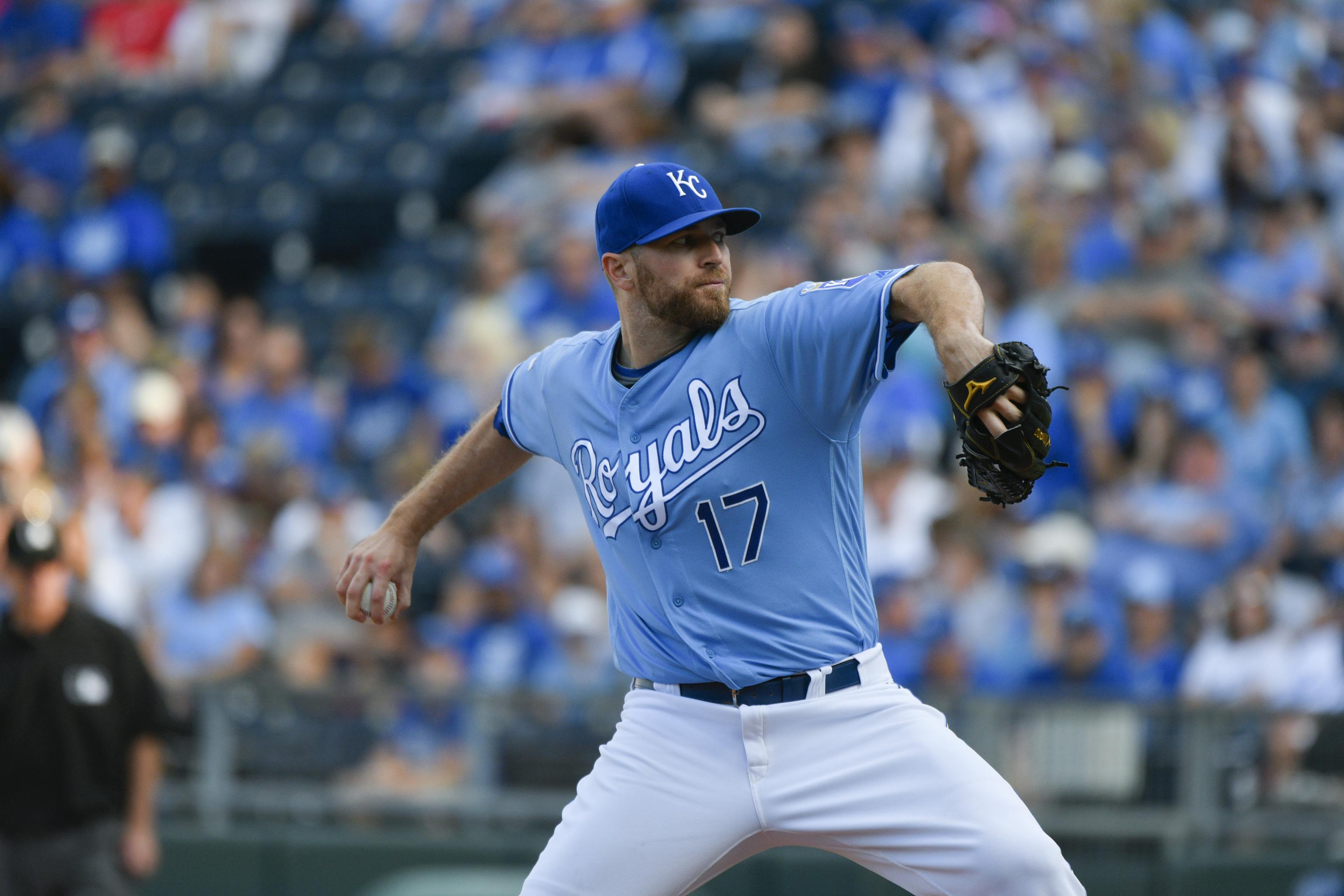 Kansas city royals relief pitcher wade davis 17 hi-res stock