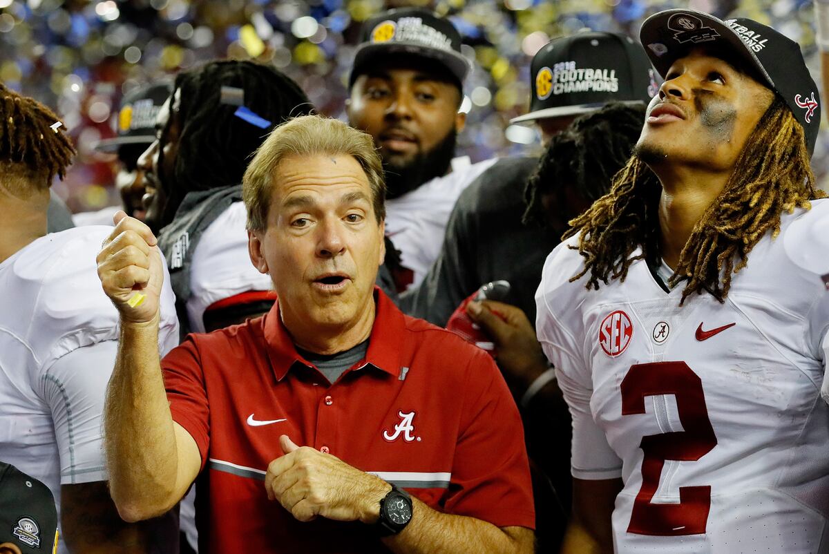 College Bowl Picks 201617 Latest Odds and Predictions Against the