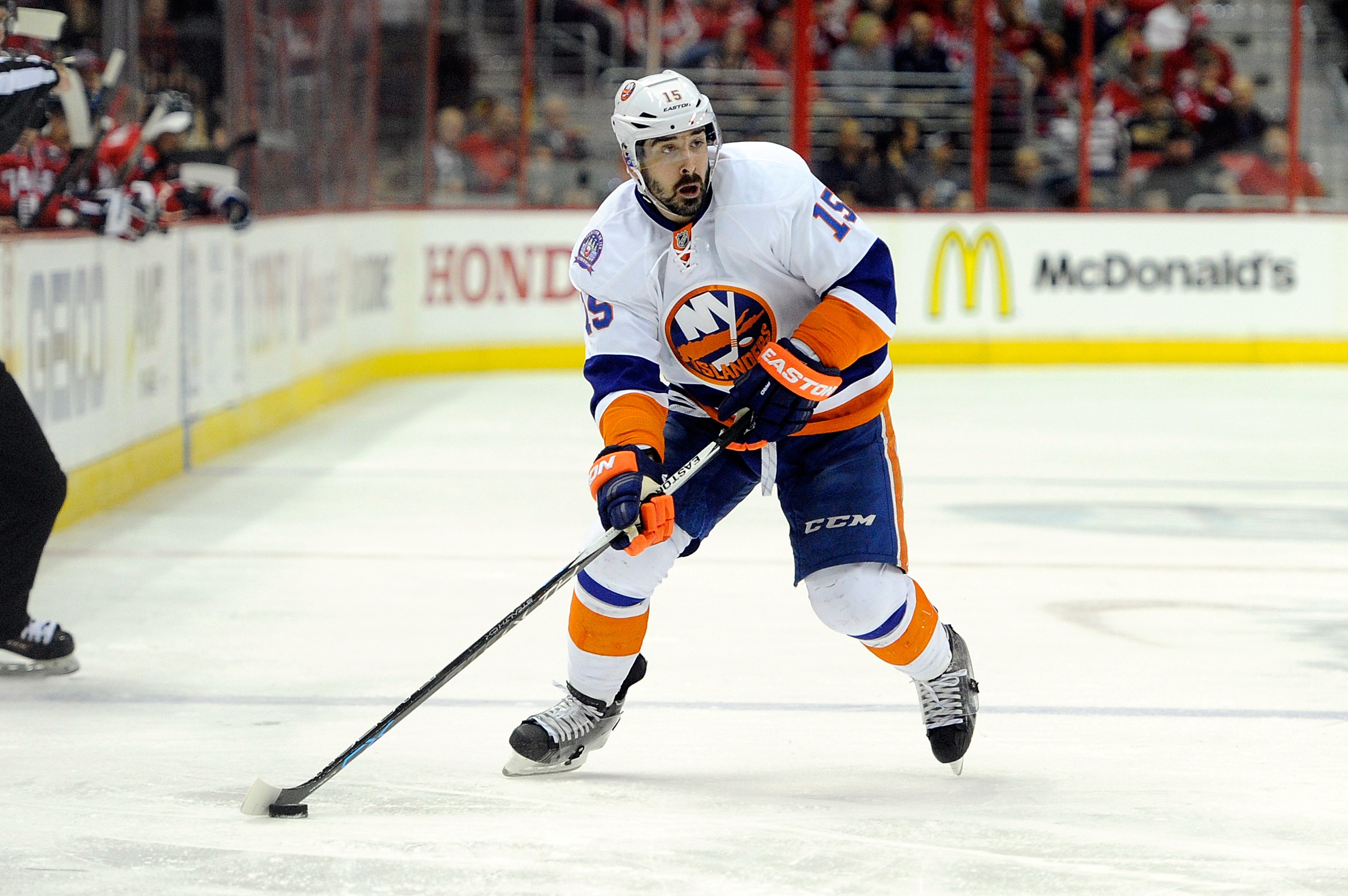 Islanders Sign Cal Clutterbuck To Five Year Extension