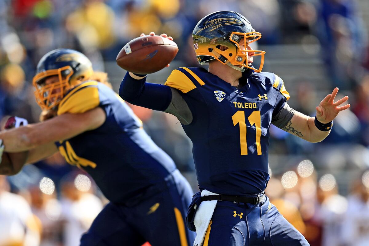bowl-games-2016-17-college-football-schedule-predictions-and-games-to
