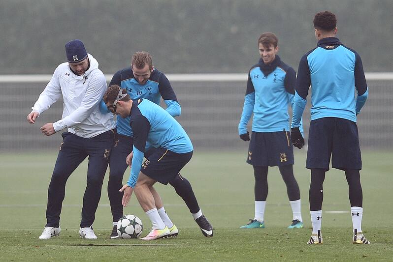 Mauricio Pochettino And The Tottenham Hotspur Squad S Christmas Wishlist Bleacher Report Latest News Videos And Highlights