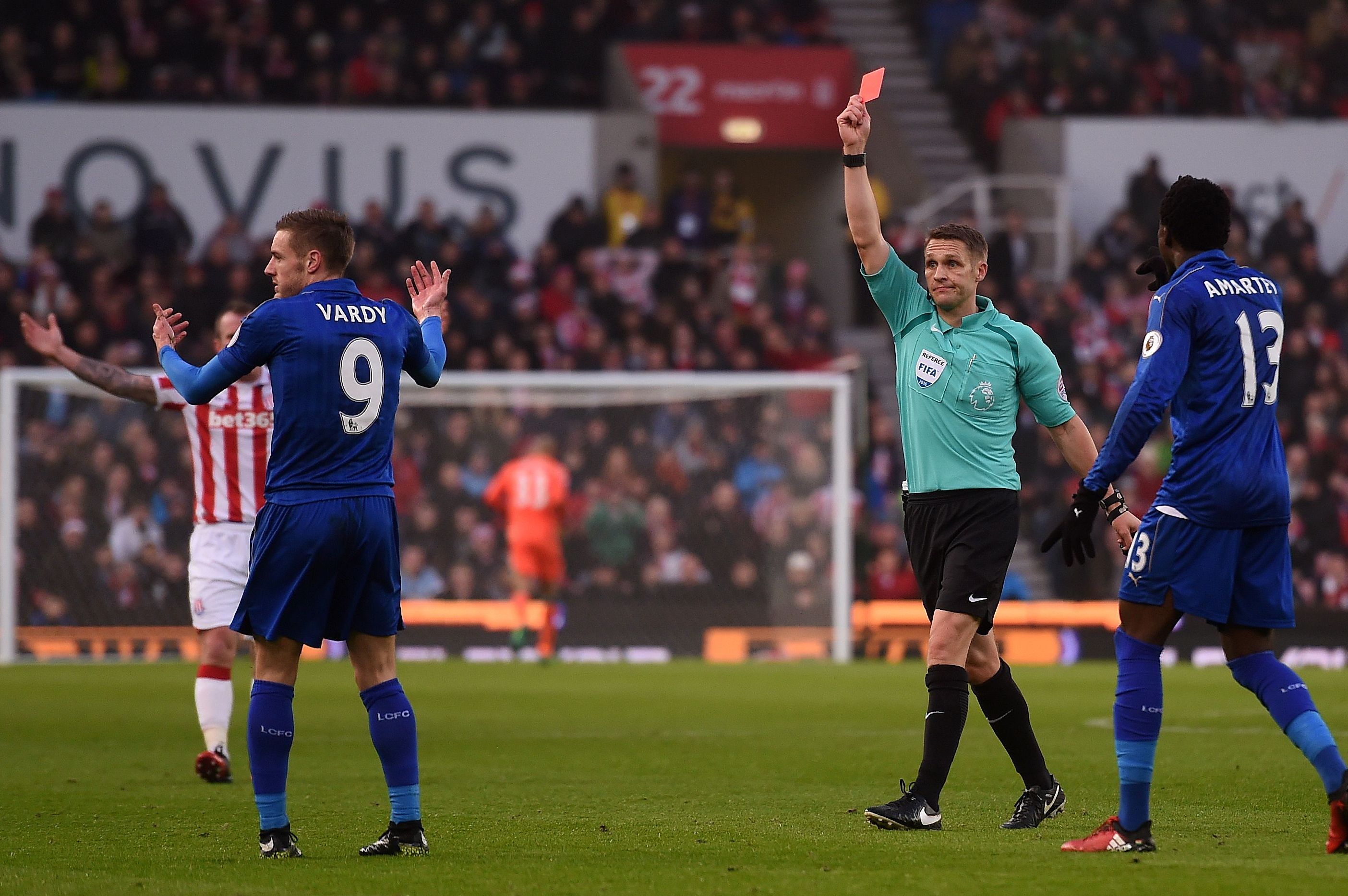 Jamie Vardy Receives Red Card Stoke City: Details, Comments, Reaction | News, Scores, Highlights, Stats, and Rumors | Bleacher Report