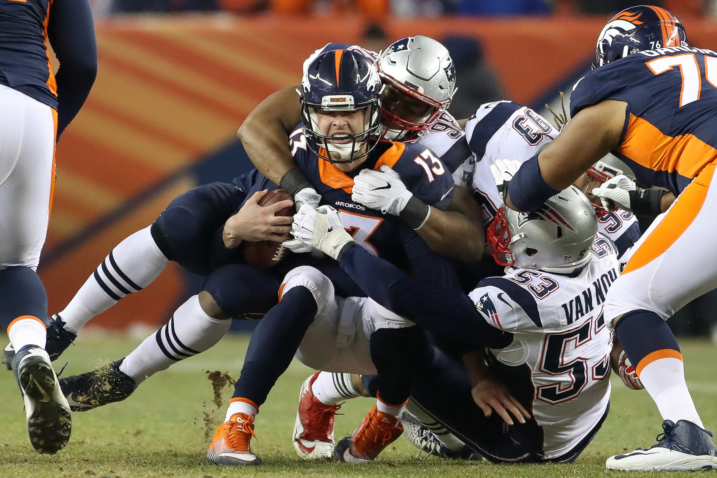 Brady leads Patriots to 16-3 win over Broncos