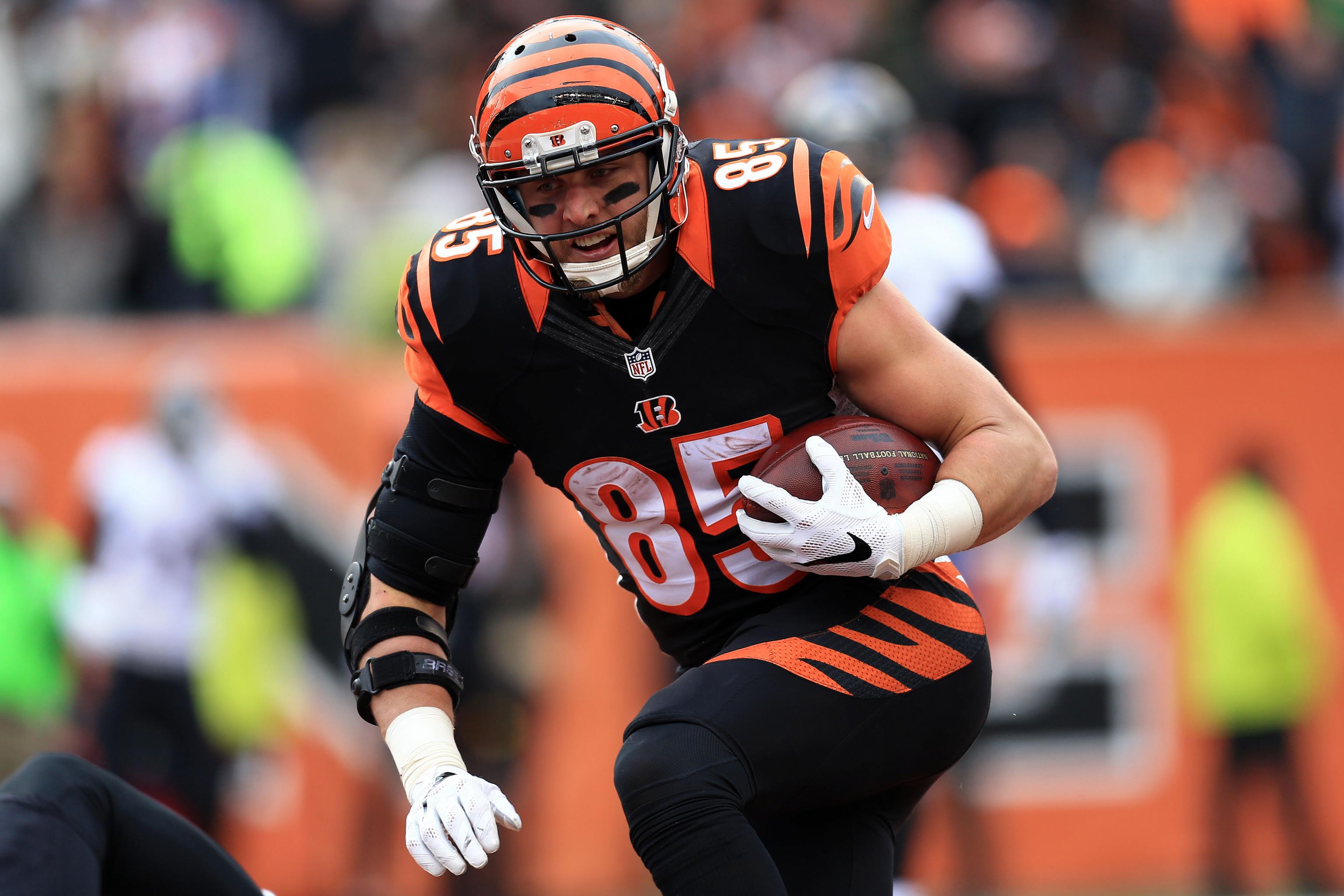 Cincinnati Bengals bringing Tyler Eifert back slowly from injury