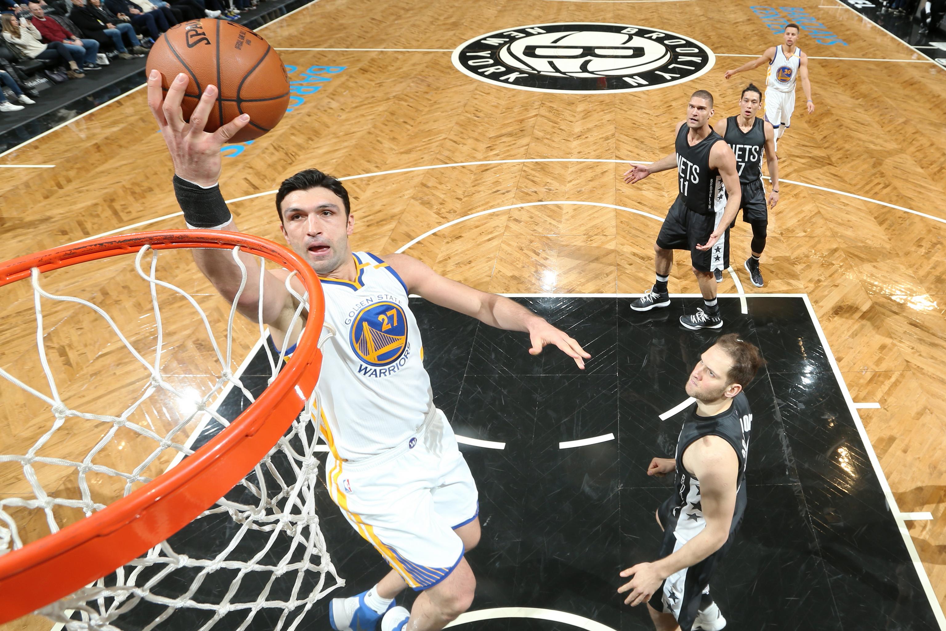 Zaza Pachulia Re-Signs with Warriors on 1-Year, $3.5 Million