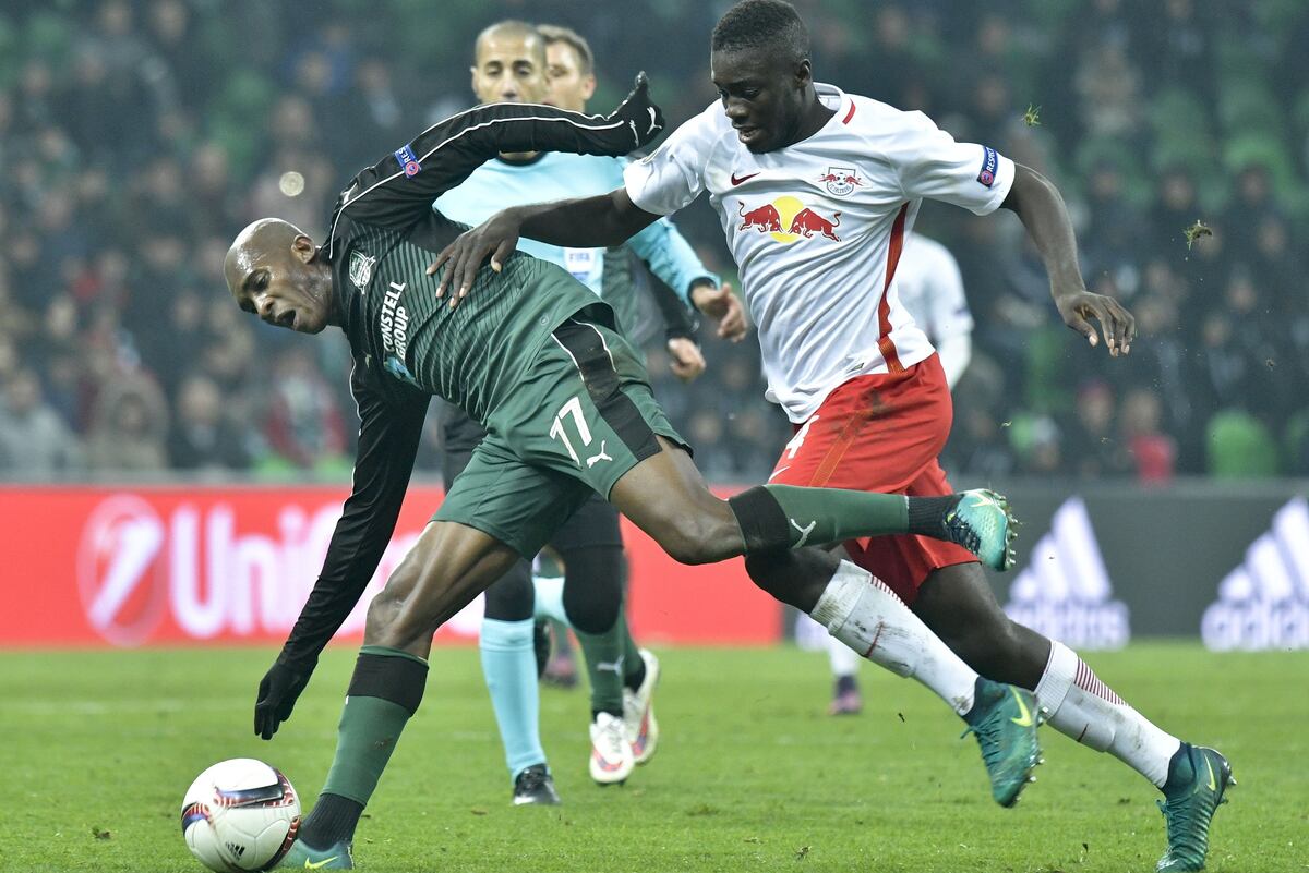 Manchester United Transfer News: Dayot Upamecano Battle ...