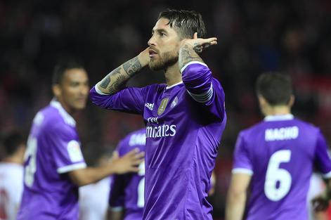 Madrid mount comeback to stay perfect, Ramos enjoys Sevilla return