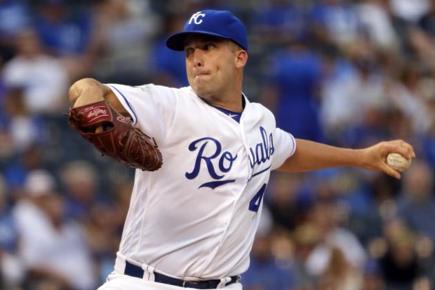 KANSAS CITY, MO - SEPTEMBER 13:  Starting pitcher Danny Duffy #41 of the Kansas City Royals pitches during the 1st inning of the game against the Oakland Athletics at Kauffman Stadium on September 13, 2016 in Kansas City, Missouri.  (Photo by Jamie Squire/Getty Images)