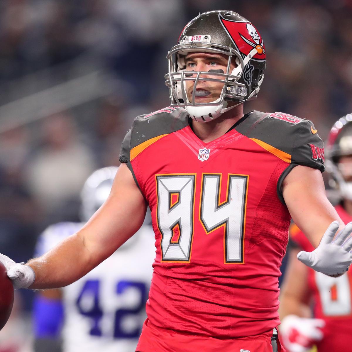 Cameron Brate Ties Buccaneers' Tight End Receiving Touchdowns Record