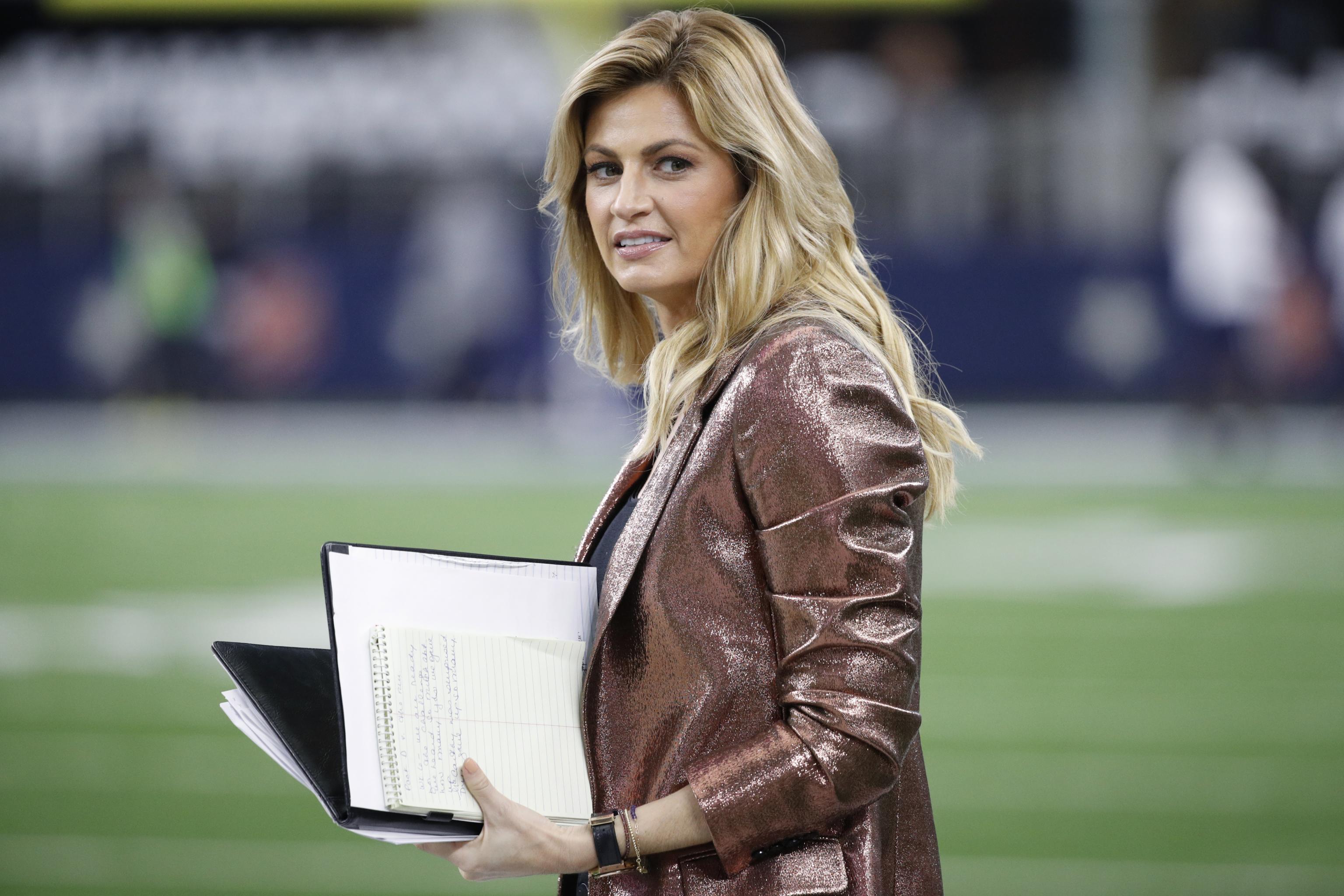 Erin Andrews: How Cervical Cancer Diagnosis Inspired Creation of Clothing  Line