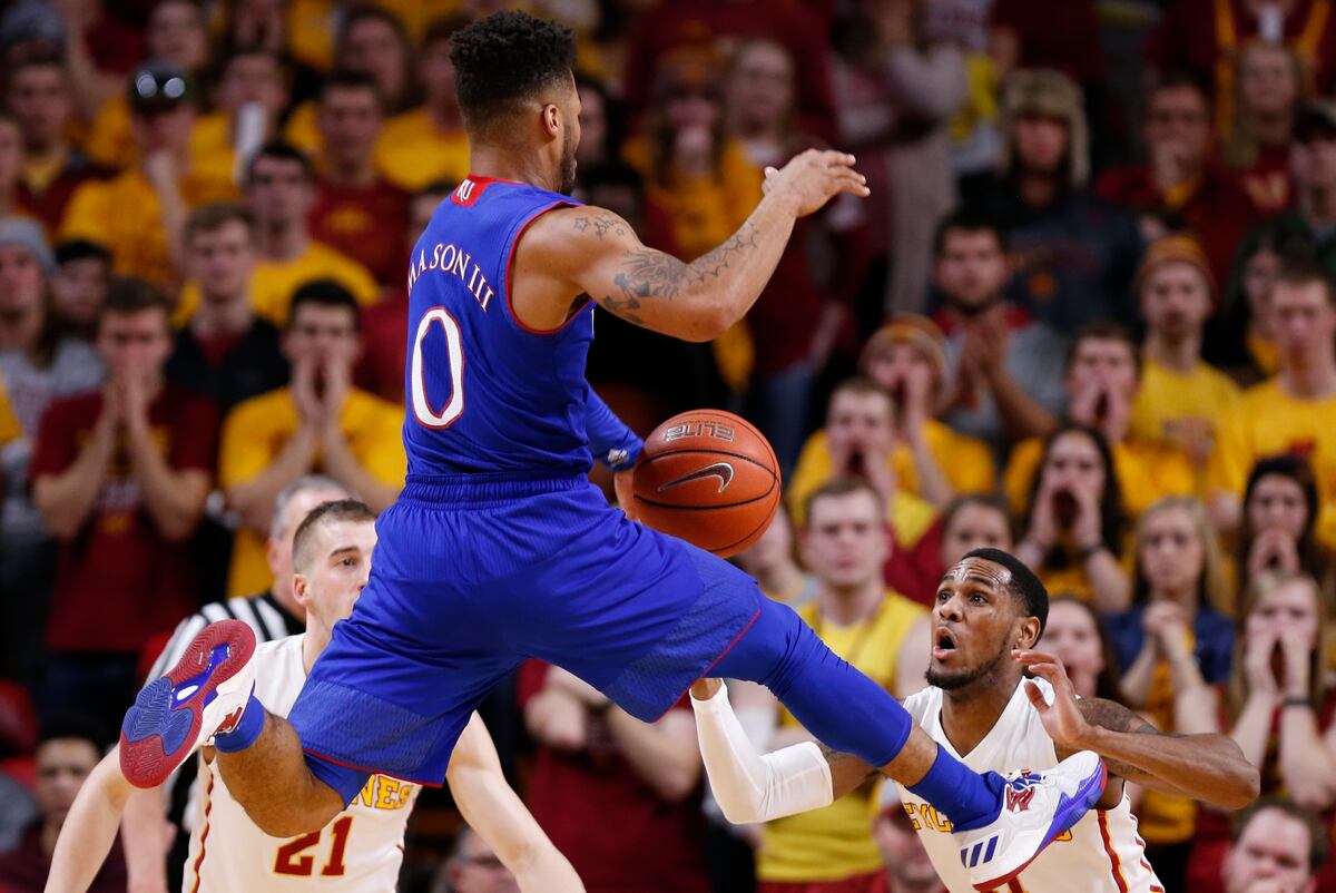 Updated Player of the Year Rankings for College Basketball in 201617