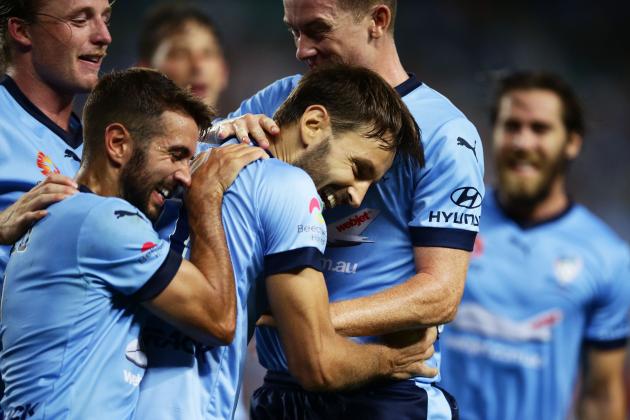 SYDNEY, AUSTRALIA - JANUARY 20:  Milos Ninkovic of Sydney FC celebrates with team mates after scoring a goal during the round 16 A-League match between Sydney FC and Adelaide United at Allianz Stadium on January 20, 2017 in Sydney, Australia.  (Photo by Matt King/Getty Images)