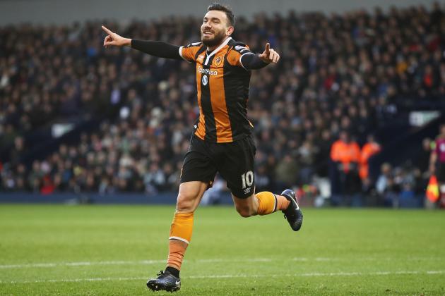 WEST BROMWICH, ENGLAND - JANUARY 02:  Robert Snodgrass of Hull City celebrates scoring his sides first goal during the Premier League match between West Bromwich Albion and Hull City at The Hawthorns on January 2, 2017 in West Bromwich, England.  (Photo by Julian Finney/Getty Images)