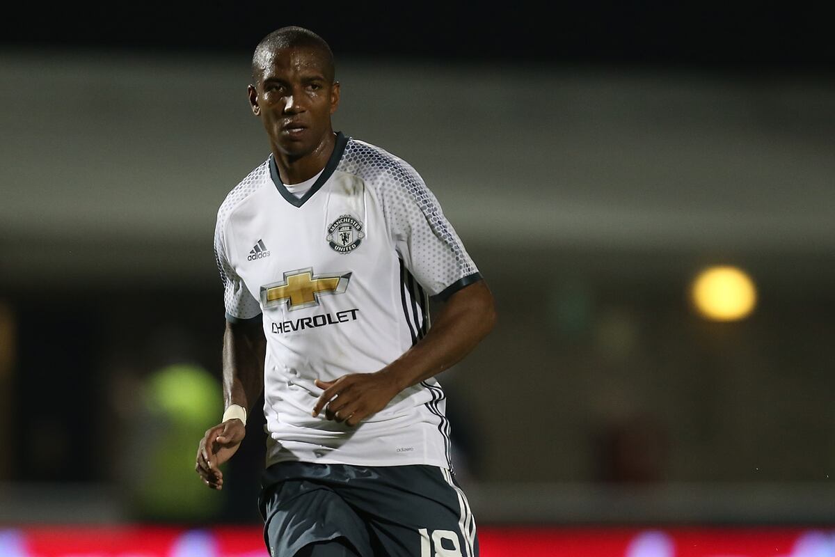 manchester-united-transfer-news-ashley-young-future-confirmed-by-jose-mourinho-news-scores-highlights-stats-and-rumors-bleacher-report