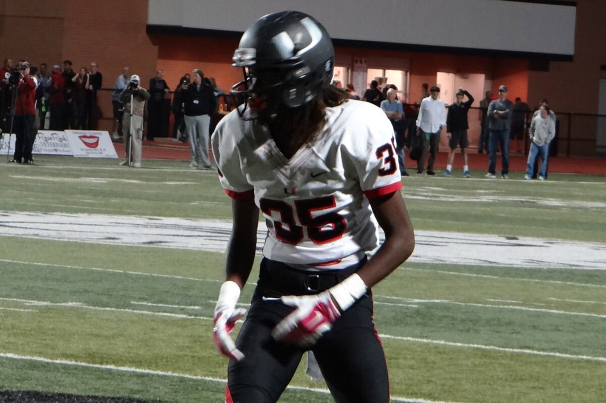 C.J. Moore Commits to Oklahoma State, 4-Star WR Releases ...