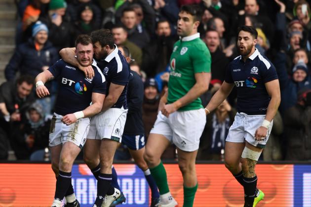 EDINBURGH, SCOTLAND - FEBRUARY 04:  Try scorer Stuart Hogg (l) celebrates after scoring the first try the RBS Six Nations match between Scotland and Ireland at Murrayfield Stadium on February 4, 2017 in Edinburgh, Scotland.  (Photo by Stu Forster/Getty Images)