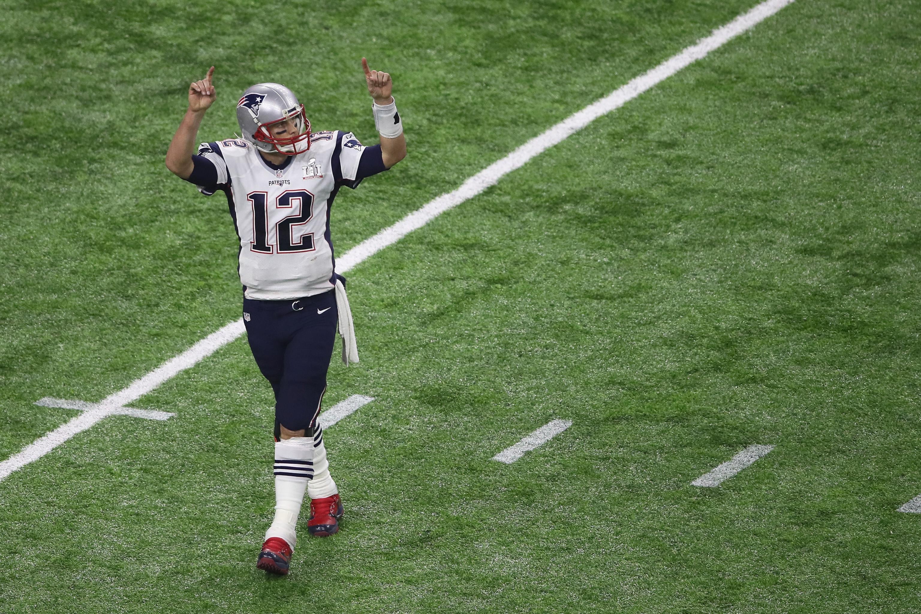 Tom Brady Breaks Super Bowl SingleGame Record for Passing Yards