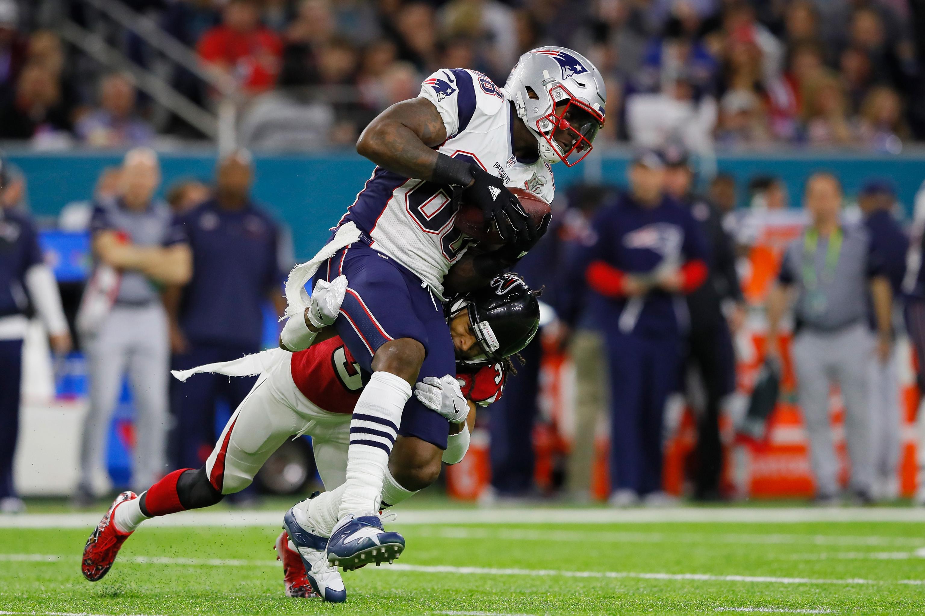 Martellus Bennett's playing time dips in New England Patriots' win