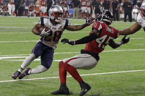 NFL Playoffs: RB James White scores two touchdowns in Patriots win -  Bucky's 5th Quarter