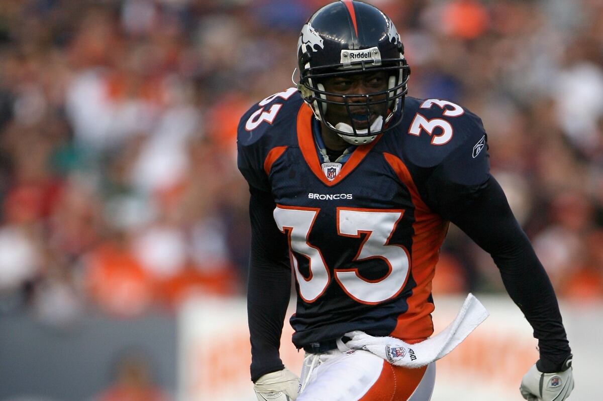 Falcons Reportedly Name Marquand Manuel Defensive 