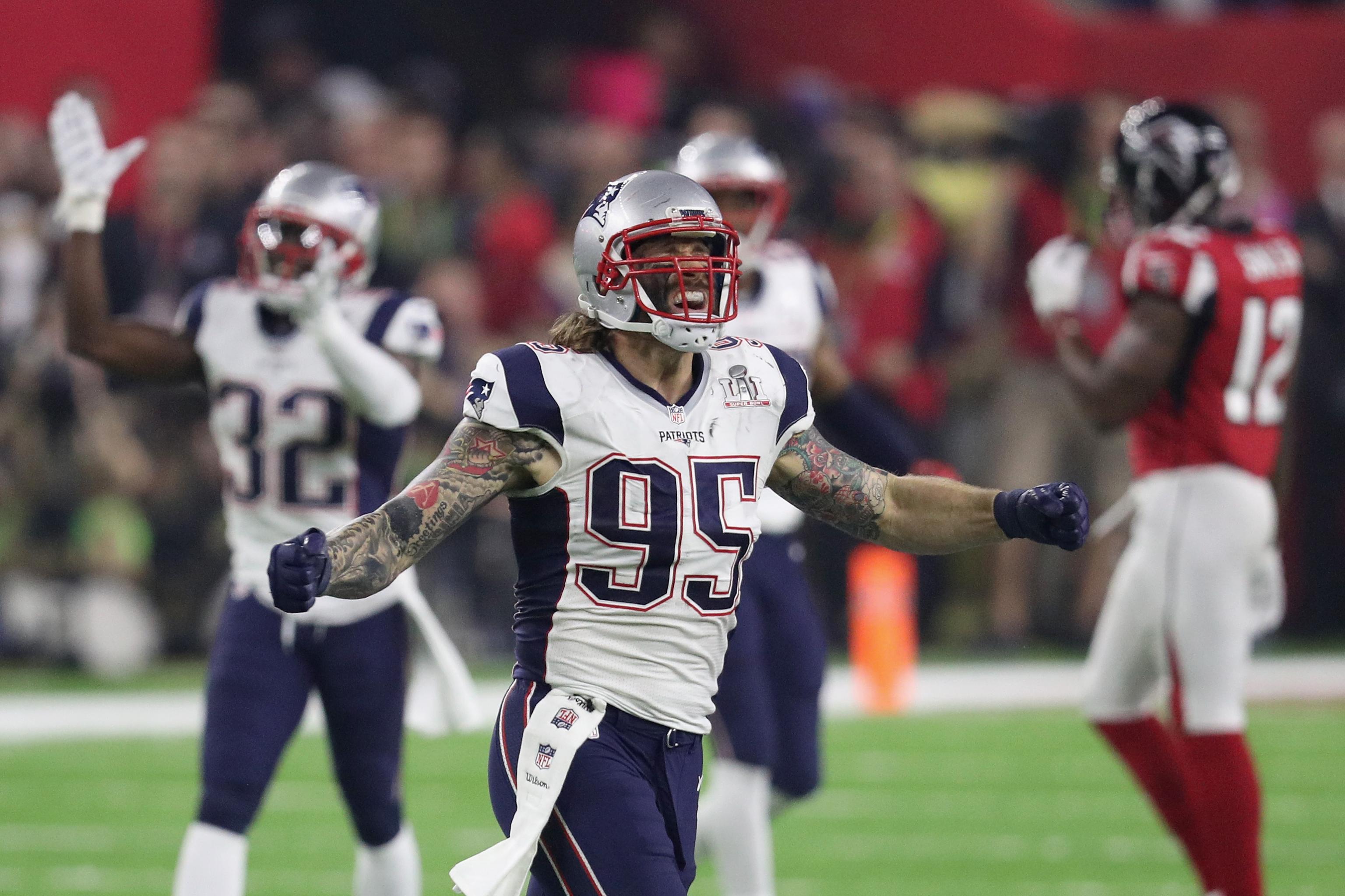 Martellus Bennett confirms he won't go to White House for Patriots' Super  Bowl celebration 